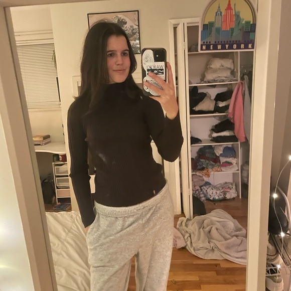 The cutest little brown ribbed turtle neck- can be worn either cropped or long! - Picture 2 of 2